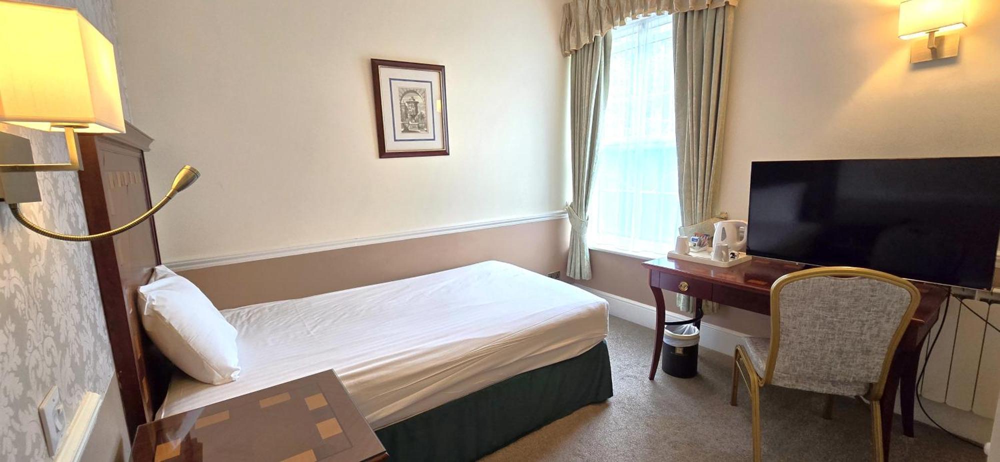 Manor Of Groves Hotel, Golf & Health Club Sawbridgeworth