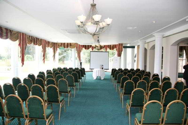 Manor Of Groves Hotel, Golf & Health Club Hotel Sawbridgeworth