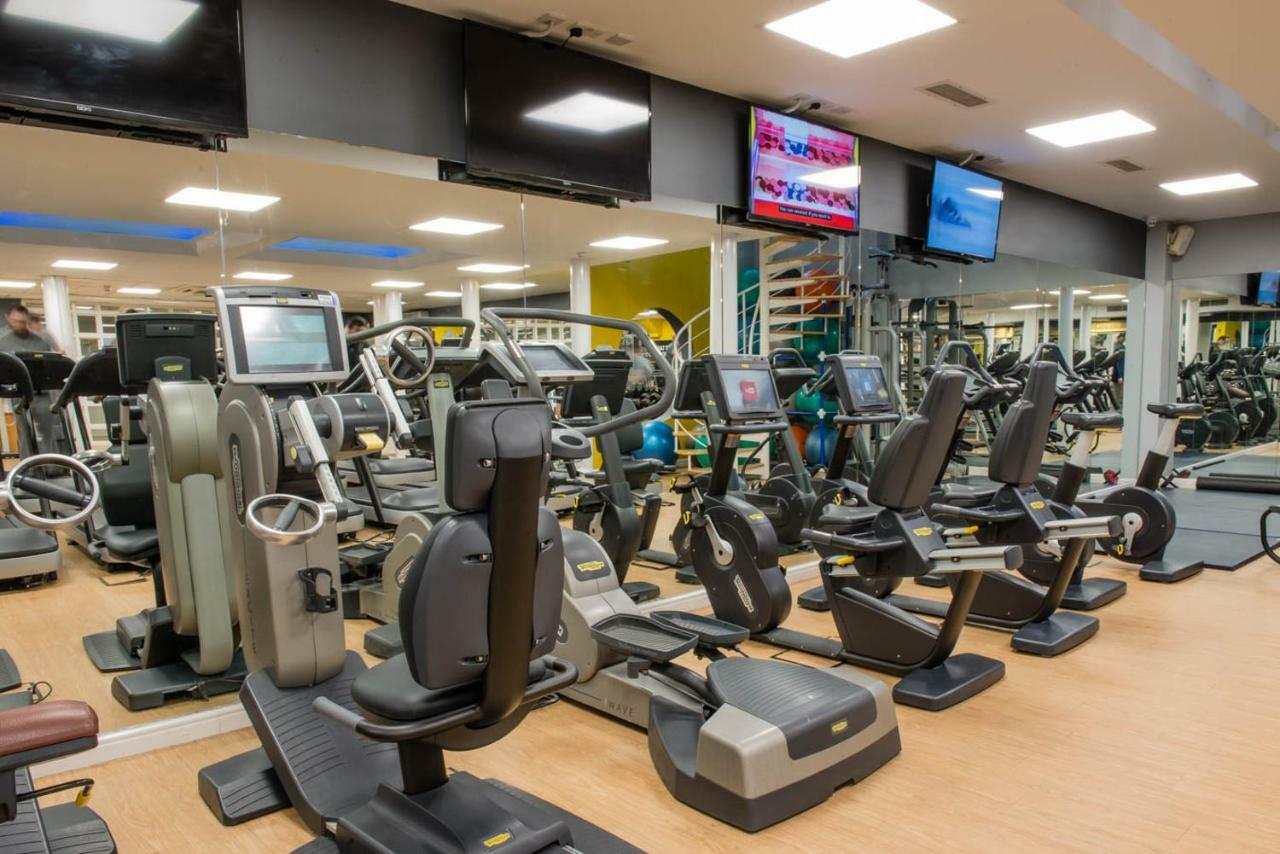 Manor Of Groves Hotel, Golf & Health Club Hotel 3*